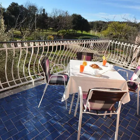 Kuftic - Relax Zone - Quiet Street Guest house Rovinj